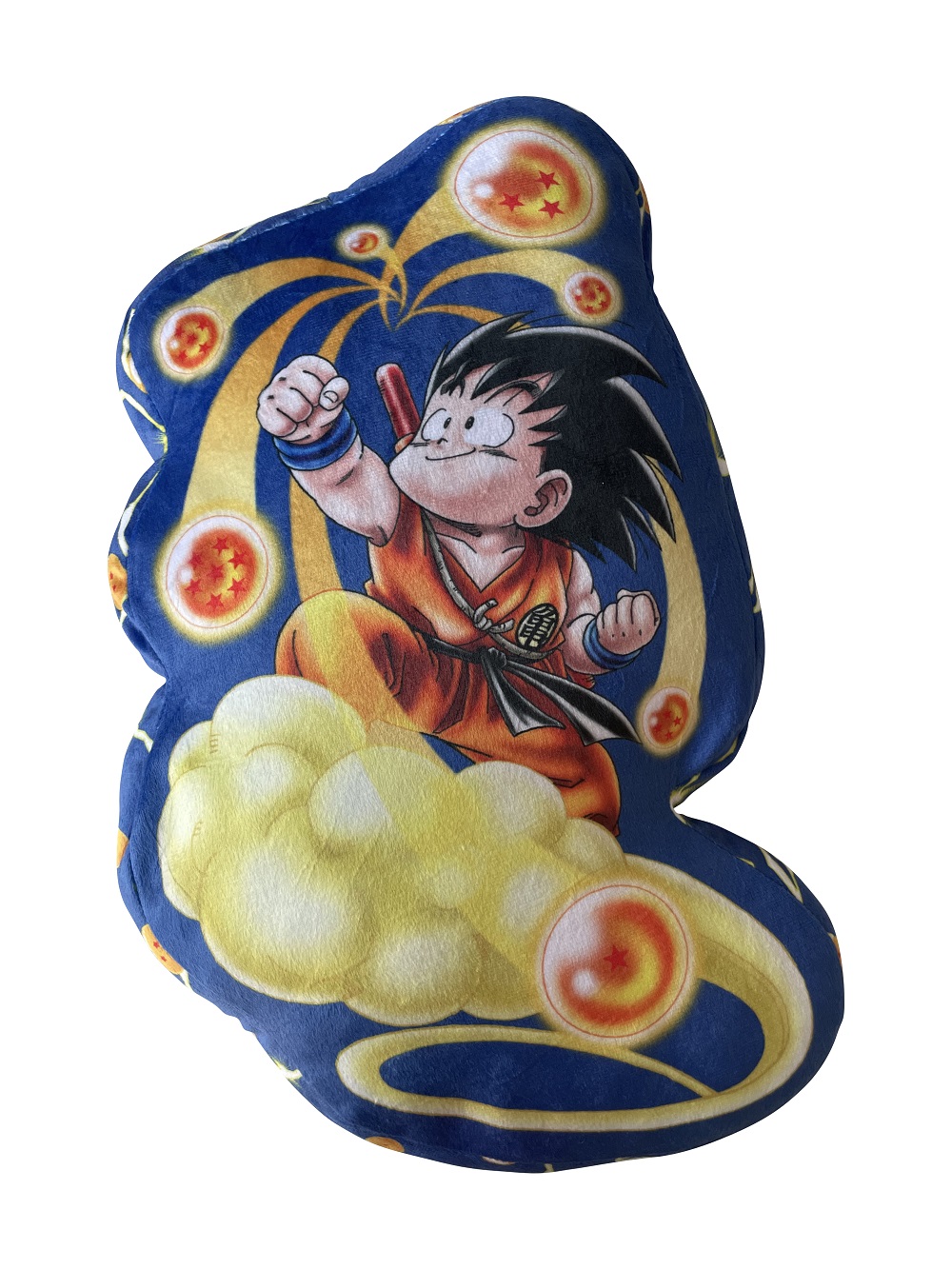 Cojin Son Goku Niño en Nube Kinton Dragon Ball Z 40 x 40 x 4 cms | Kurogami