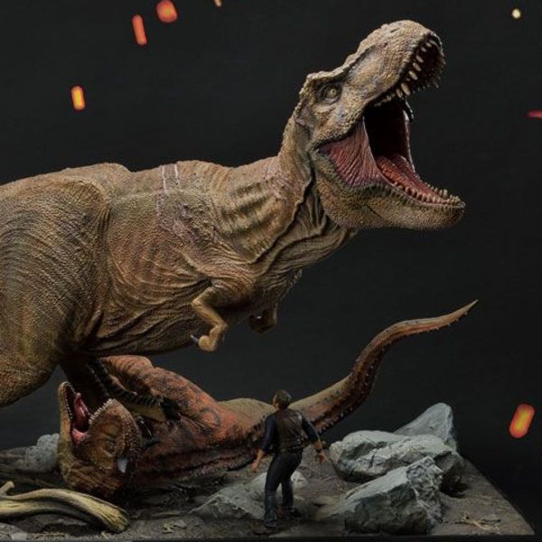 Estatua T Rex y Carnotaurus Jurassic World Fallen Kingdom Estatua T Rex y Carnotaurus Jurassic World Fallen Kingdom