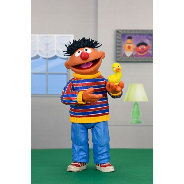 Sesame Street Ultimate Action Figure Ultimate Ernie 18 cm 