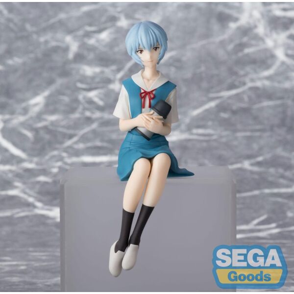 Figura Rei Ayanami Rebuild of Evangelion: New Theatrical Edition Perching