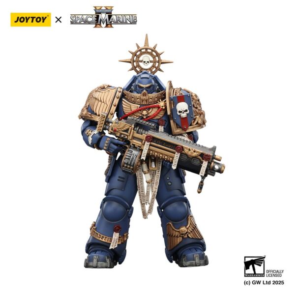 Warhammer 40,000: Space Marine 2 Figura Ultramarines Heavy Relic Primus Armor with Heavy Relic Bolt Rifle 13 cm