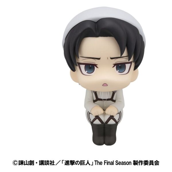 Attack on Titan Estatua PVC Look Up Levi Cleaning up Ver. 11 cm    