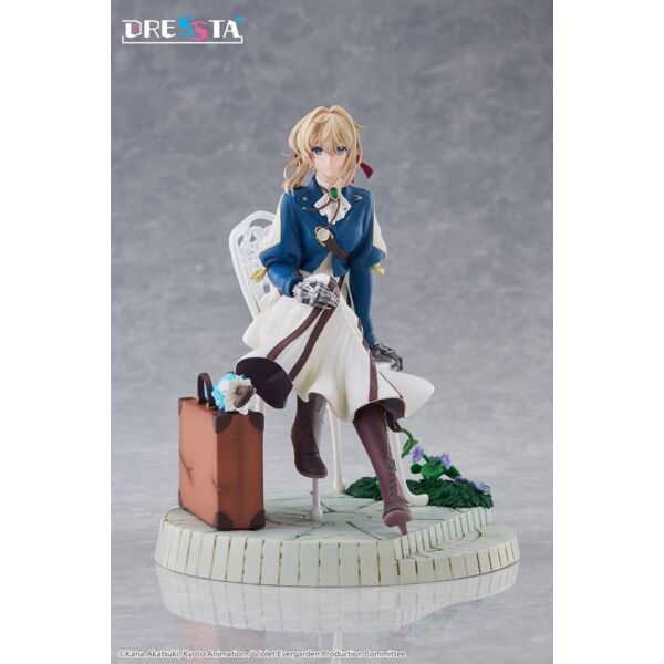 Violet Evergarden Figura PVC Dressta Violet Evergarden 17 cm