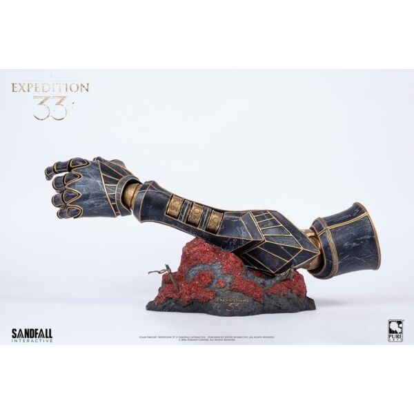 Clair Obscur: Expedition 33 Replica 1/1 Scale Arm of Gustave 48 cm