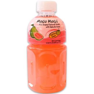 Mogu Mogu Pink Guava Flavor with Coconut Cream 320 ml