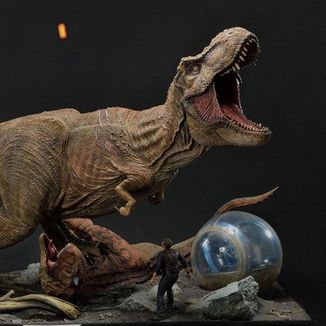 T Rex & Carnotaurus Statue Jurassic World Fallen Kingdom Deluxe Version