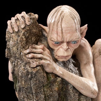 Gollum Statue The Lord of the Rings 