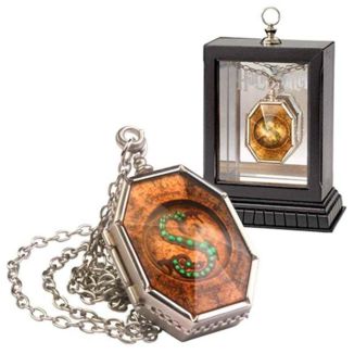 Horrocrux Locket Salazar Slytherin Replica with Display Case Harry Potter