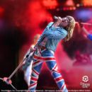 Def Leppard Estatua Rock Iconz Joe Elliott 24 cm