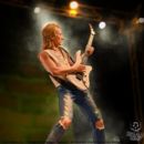 Def Leppard Estatua Rock Iconz Phil Collen 24 cm