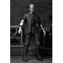 Universal Monsters Action Figure Ultimate Frankenstein's Monster (Bride of Frankenstein) (B&W) 18 cm