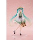 Hatsune Miku PVC Statue Figure Hatsune Miku Fashion Country Ver. 18 cm      