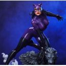 DC Comics Maquette 1/6 Catwoman (Purple Edition) 35 cm