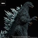 Godzilla against Mechagodzilla 2002 TOHO Yuji Sakai Modeling Collection PVC Statue Godzilla Battle in the Storm 28 cm
