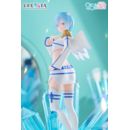 2.5 Dimensional Seduction Dressta PVC Statue Nokiel 20 cm     