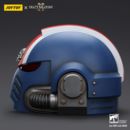 Warhammer 40,000: Space Marine 2 Replica Ultramarines Lieutenant Titus helmet 30 cm 