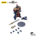 Warhammer 40,000: Space Marine 2 Action Figure Ultramarines Relic Primus Armourwith Plasma Pistol and Combat Blade 13 cm
