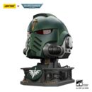 Warhammer 40,000: Dark Angels MkX Helmet & Display Stand 44 cm