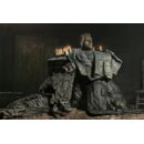 Friday the 13th: The Game Diorama Trenchcoat with Spikes Inferno Room Deluxe Set 