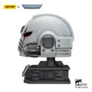 Warhammer 40,000 Helmet with Display Stand White Scars MkX 44 cm
